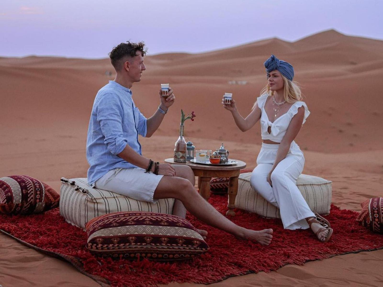 Sahara Family Luxury Camp Hotel เมอร์ซูกา ภายนอก รูปภาพ